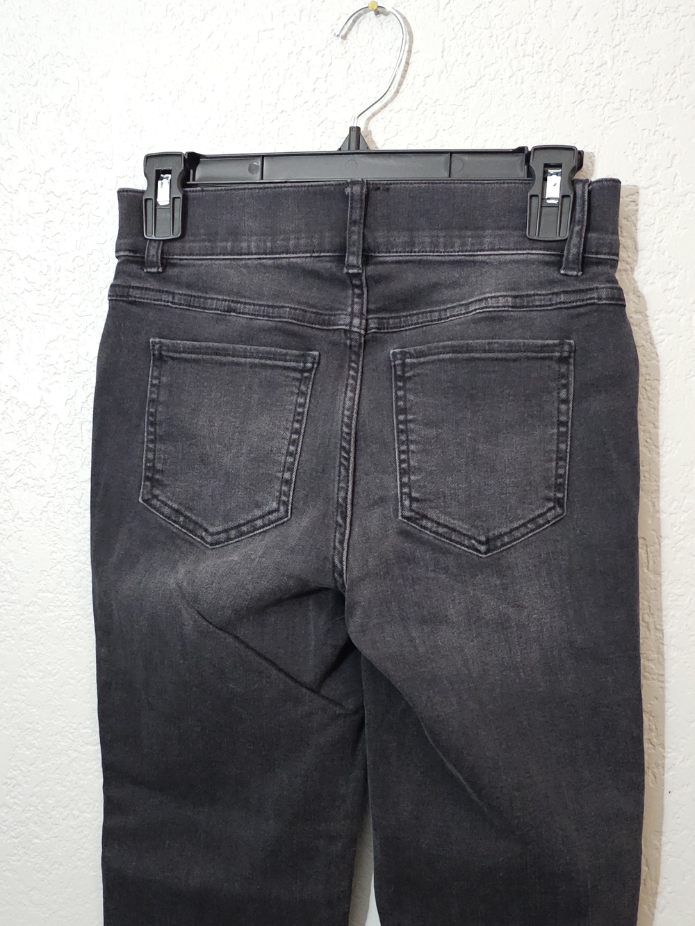 Spanx Straight Leg Jeans Vintage Black Wash Womens XS Petite Pull On Stretch - Picture 4 of 8